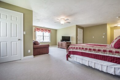 3 Bell Cir, Franklin, MA 02038 - photo 4