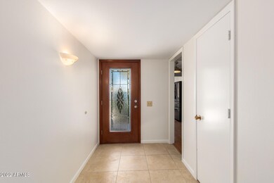 10543 W Hutton Dr, Sun City, AZ 85351 - photo 5