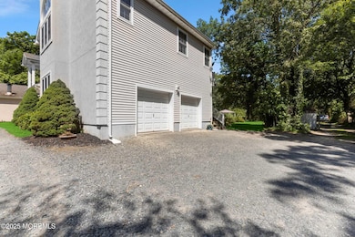 1042 Maxim Southard Rd, Howell, NJ 07731 - photo 4