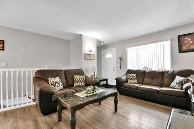 4-web-or-mls-664-hines-rd
