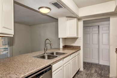 Open Kitchen Space