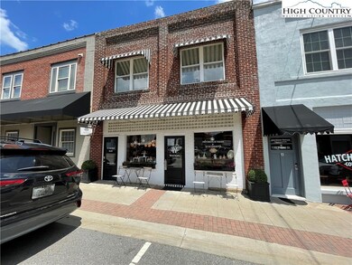 11 E 2nd St, West Jefferson, NC 28694 - photo 4