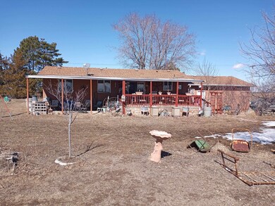 12762 W Walker Rd, North Platte, NE 69101 - photo 4