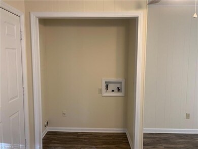 313 Roanoke St, Reidsville, NC 27320 - photo 7