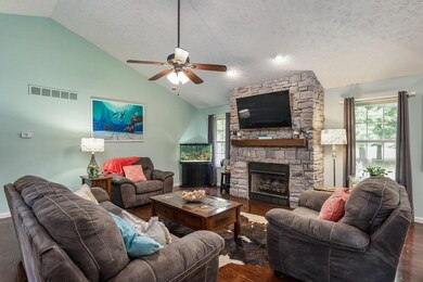 1601 Lorelei Dr, Fayetteville, OH 45118 - photo 4