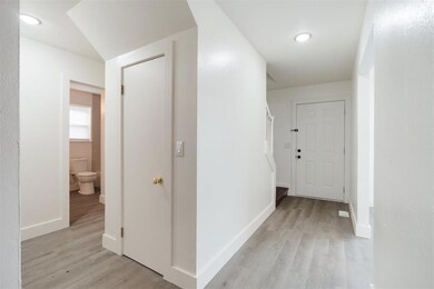 2521 NW 116th St, Oklahoma City, OK 73120 - photo 5