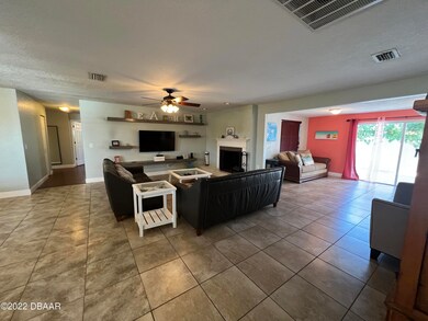 357 Plaza Blvd, Daytona Beach, FL 32118 - photo 4
