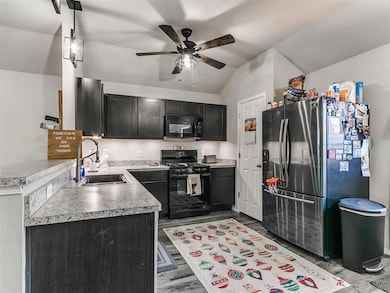 10144 Wimbledon Ct, Nichols Hills, OK 73120 - photo 7