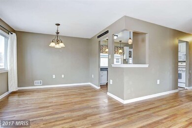 6037 Claire Dr, Elkridge, MD 21075 - photo 5