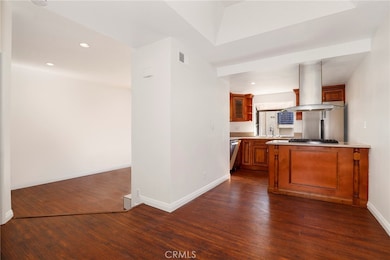 5738 Skyview Way unit C, Agoura Hills, CA 91301 - photo 2