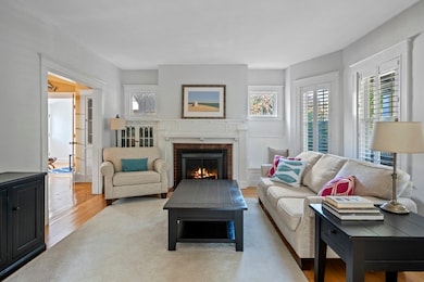 64 Farragut Rd, Swampscott, MA 01907 - photo 4