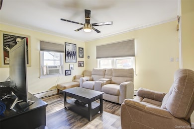 4 Carmans Ct, Farmingdale, NY 11735 - photo 6