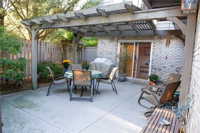 15 Caddy Rock Rd unit A, North Kingstown, RI 02852 - photo 2