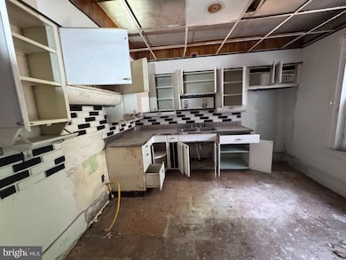 2413 N West St, Wilmington, DE 19802 - photo 5