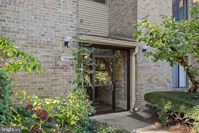 10528 Cross Fox Ln unit C2, Columbia, MD 21044 - photo 2