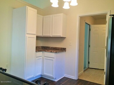 181 Wheaton kitchen corner cabinets