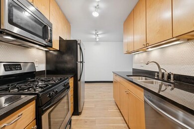 2800 W 44th St unit 401, Minneapolis, MN 55410 - photo 5
