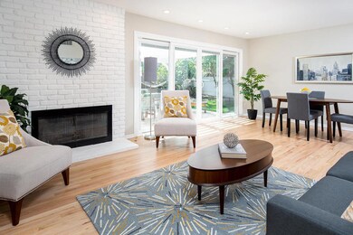 22732 Kittridge St 006-mls