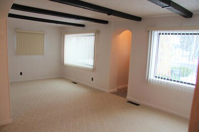 Living Room V (1)