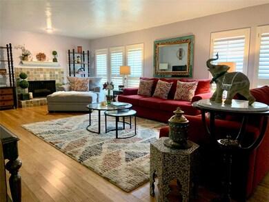 2905 Oak Shadow Cir, Bedford, TX 76021 - photo 4