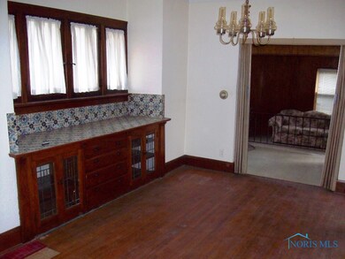 2380 Tremainsville Rd, Toledo, OH 43613 - photo 4