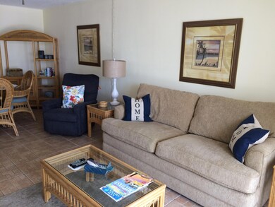 LIVING ROOM 3