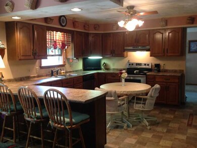 3620 Bon View Dr, Erie, PA 16506 - photo 3