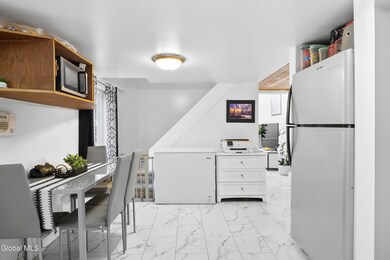 79 Starr Ave, Schenectady, NY 12304 - photo 5