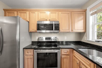 309 High St unit C, Newburyport, MA 01950 - photo 4