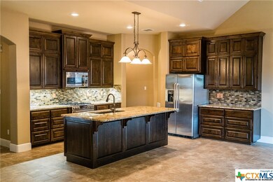 1626 Mikula Place, New Braunfels, TX 78130 - photo 6