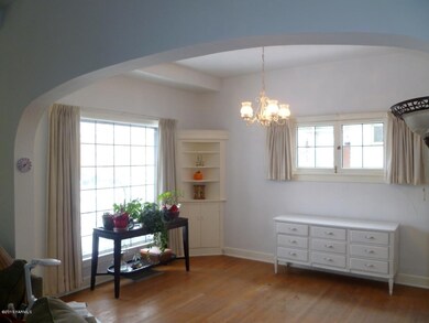 Wide Archway