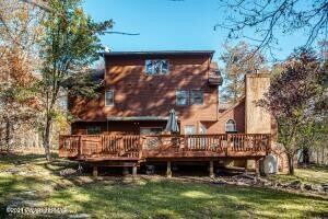 207 Oak Ct, Dingmans Ferry, PA 18328 - photo 5