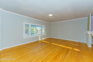 2 Livingroom 2