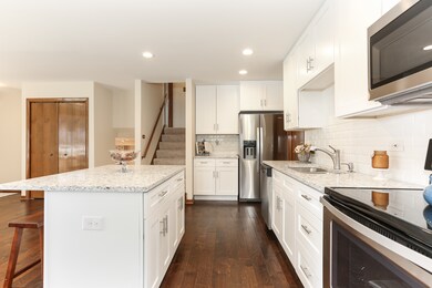 Gorgeous newly renovated kitchen