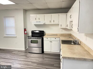 159 Cross Keys Rd unit E, Berlin, NJ 08009 - photo 5