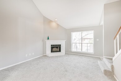 3130 Walnut Bend Ln unit 406, Houston, TX 77042 - photo 2