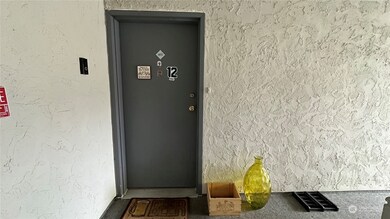 28602 16th Ave S unit 402, Federal Way, WA 98003 - photo 2