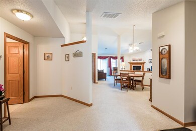 1916 Bluebell Ln, Stevens Point, WI 54482 - photo 3