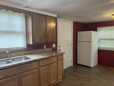 632 Peyton Rd, Lebanon, TN 37087 - photo 6