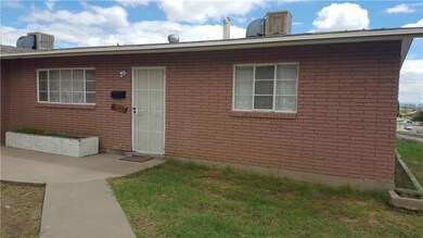 26172619 Sacramento Ave, El Paso, TX 79930 - photo 3