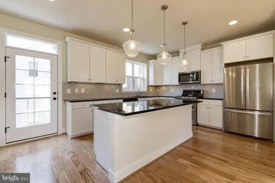 117 Kandinsky Loop, Silver Spring, MD 20906 - photo 5