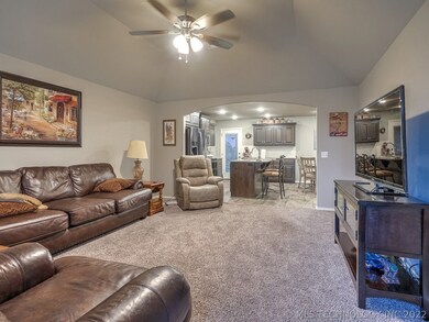 14153 S 270th East Ave, Coweta, OK 74429 - photo 3