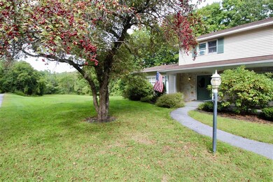 2 Exeter Rd, Rutland, VT 05701 - photo 5