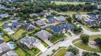 22014 E Canary Yellow Cir, Cypress, TX 77433 - photo 3