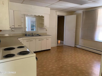 529 E 4th St, Berwick, PA 18603 - photo 3