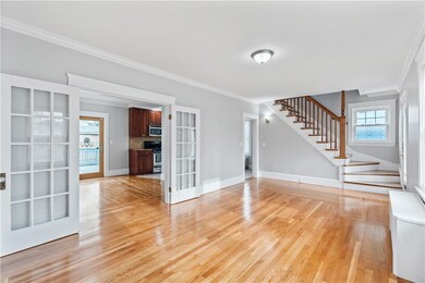 288 Hughes Ave, Pawtucket, RI 02861 - photo 2