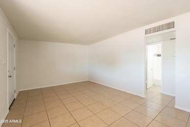 3914 W Palm Ln unit 5, Phoenix, AZ 85009 - photo 3