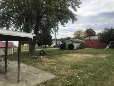 102 S Adams St, Princeton, IN 47670 - photo 6