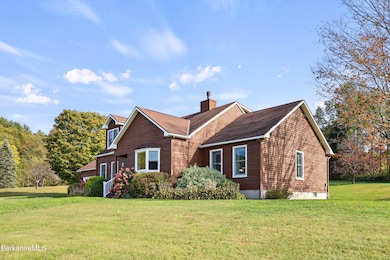 20 Pleasant View Dr, Cheshire, MA 01225 - photo 4