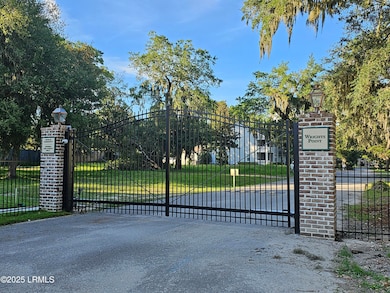 Wrights Point Gate